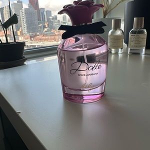 Dolce and Gabbanna Dolce Lily perfume
